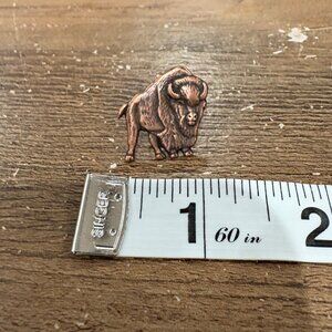 Buffalo Trace Lapel Pin Bourbon Whiskey Distillery Kentucky Copper Color Metal